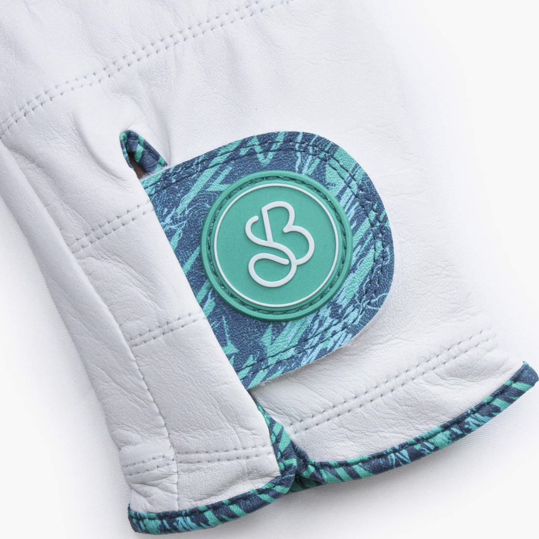 The Best Cabretta Golf Gloves for Players with Sweaty Hands